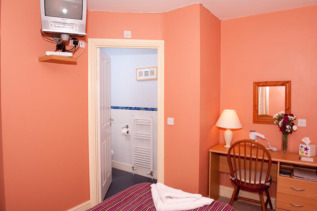 شافتسبري Holbrook Bed And Breakfast الغرفة الصورة